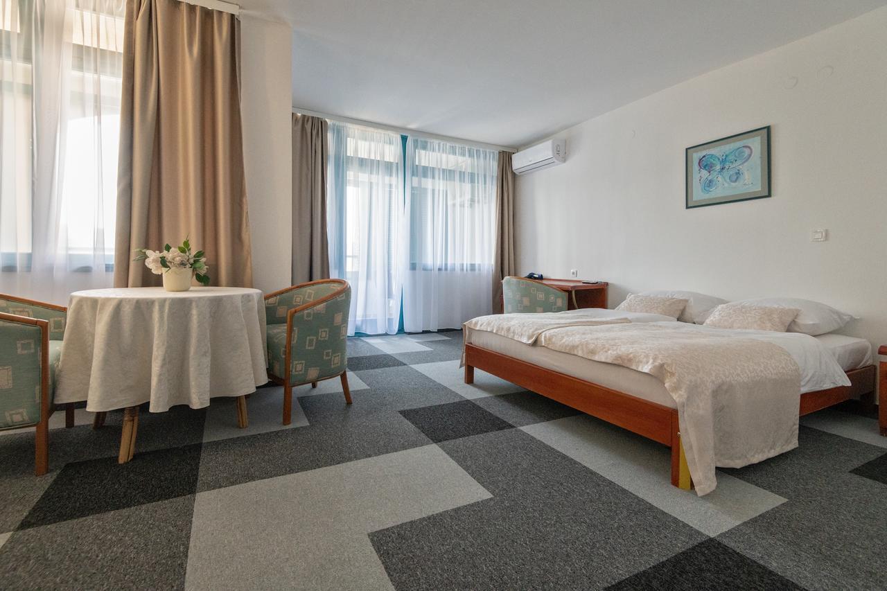 Hotel Stella Neum Exteriör bild